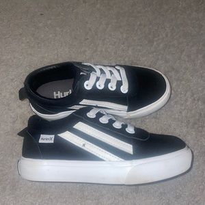 Hurley - toddler size 9 - no ties - black and white